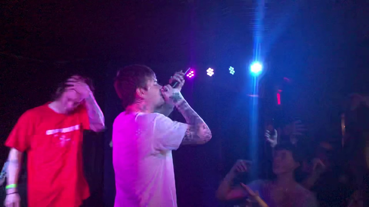 Oliver Francis - 3 Deep (Live in Pittsburgh, PA)