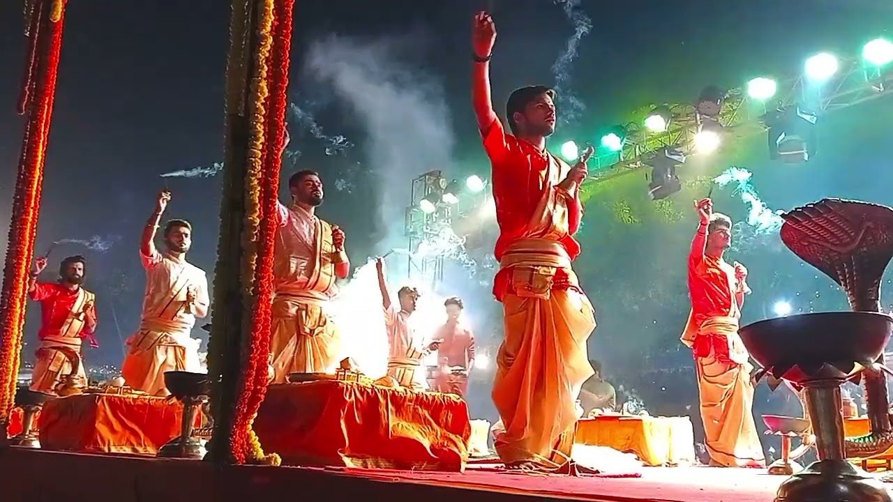 गंगा आरती करने का सही तरीका ये है #trending #viral #views #youtube #video #shorts #explore #ganga 