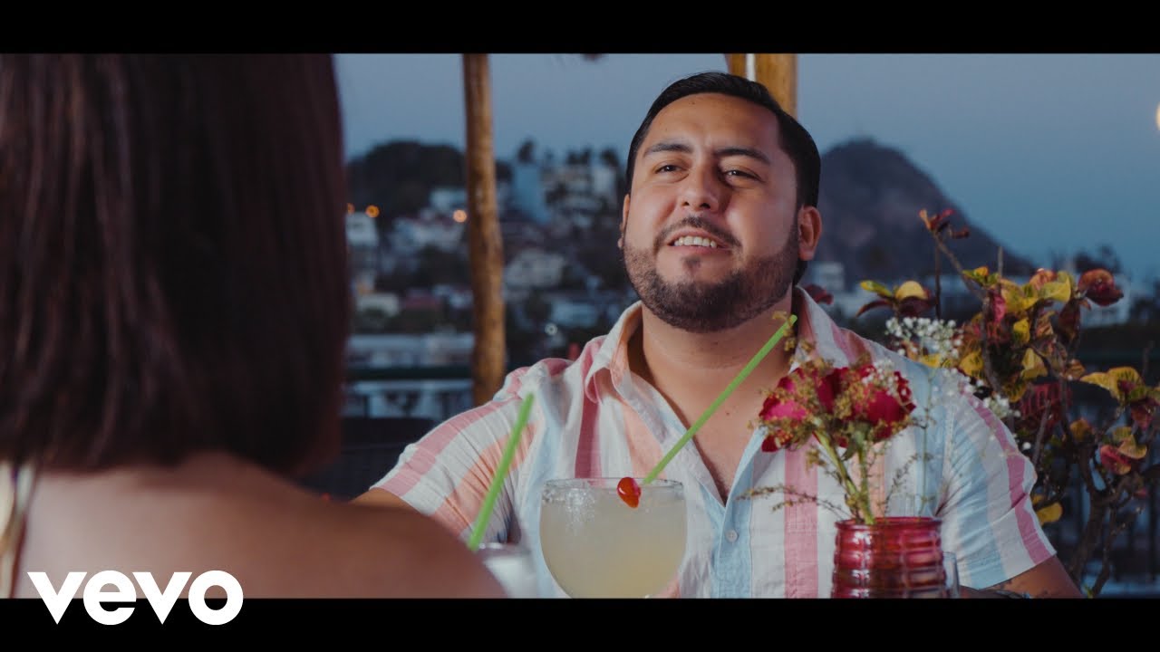 La Poderosa Banda San Juan - Acepto
