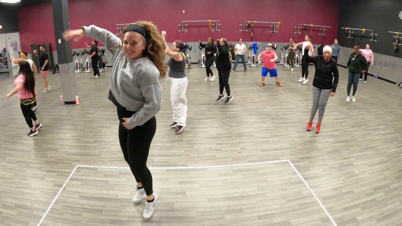 Majorette Moves - Zumba Warm Up (DJ Dani Acosta)