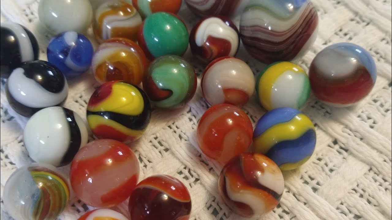 Finding vintage marbles in the wild AKRO AGATE Gone Marbles back on the antique sent trail 👍😁