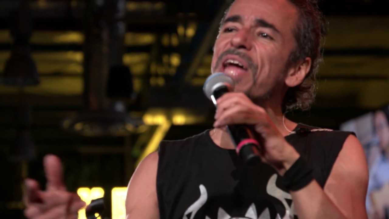 Café Tacvba - El Puñal Y El Corazón (Live on KEXP)