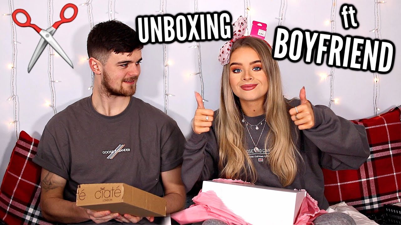 PR PACKAGES UNBOXING WITH MY BOYFRIEND!!