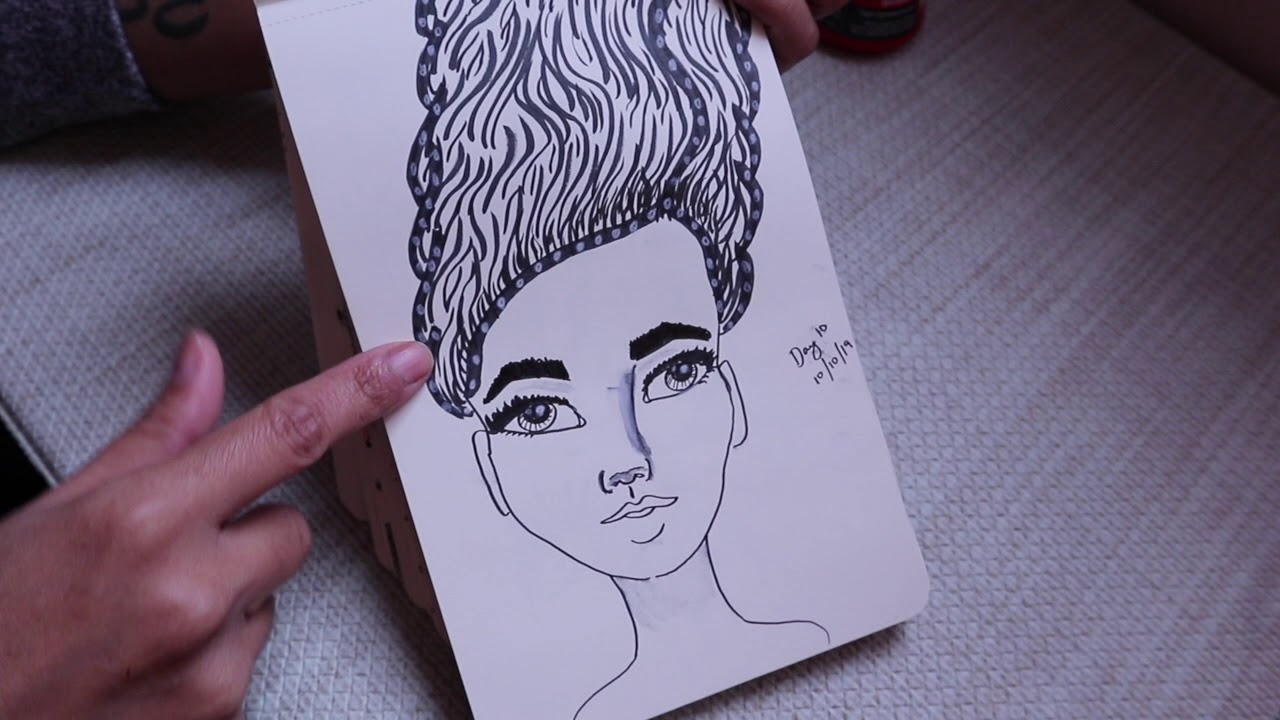 Sketchbook Tour (A look inside an ugly sketchbook 😁)