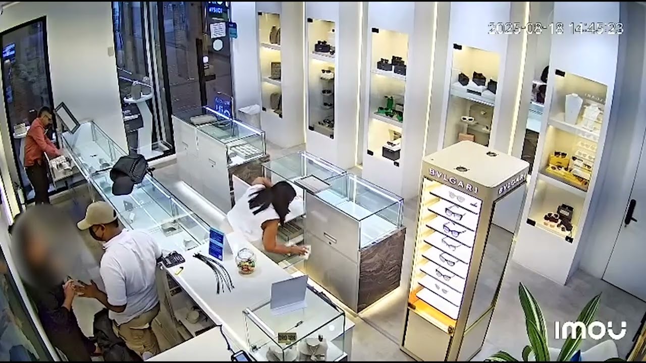 En video: así se cometió el robo en joyería de centro comercial en norte de Barranquilla