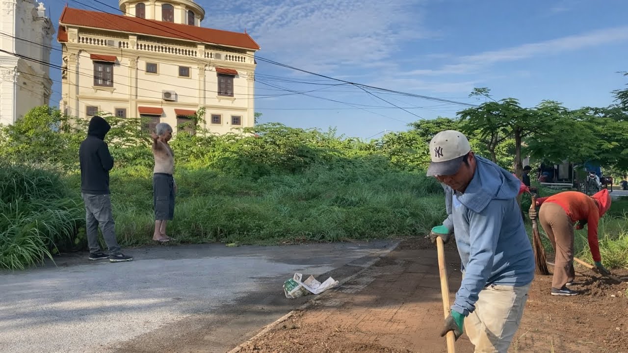 😱 We Cleaned This Sidewalk — A 90-Year-Old Man Exploded in Rage.