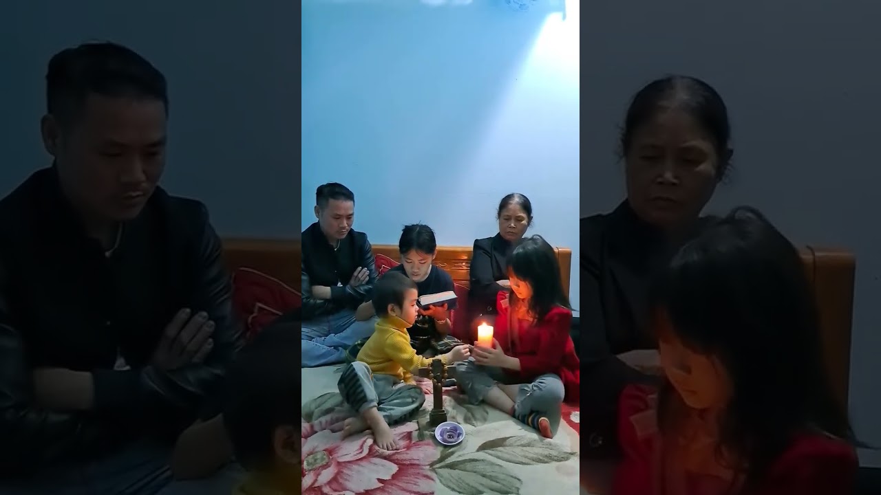 Mẫu gương tuyệt vời  - Giờ kinh trước khi đi ngủ của một gia đình Công giáo