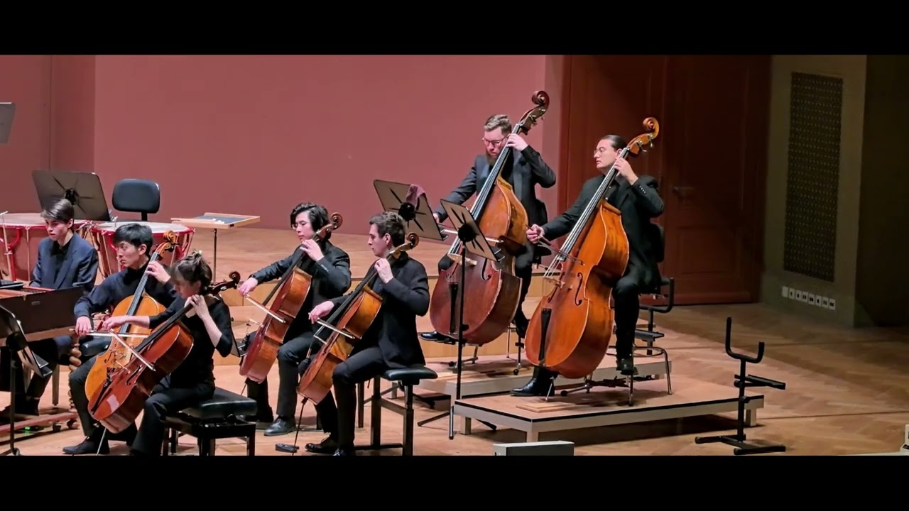 C.P.E. Bach : Flute Concerto in A Minor mov 2