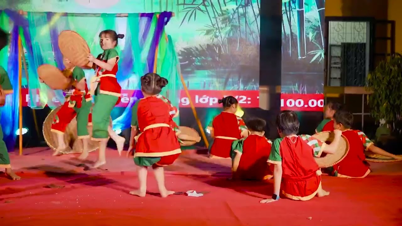 Tiết mục văn nghệ mừng xuân Bính Ngọ 2026 của lớp 5/3 Trường tiểu học Cư Chánh 