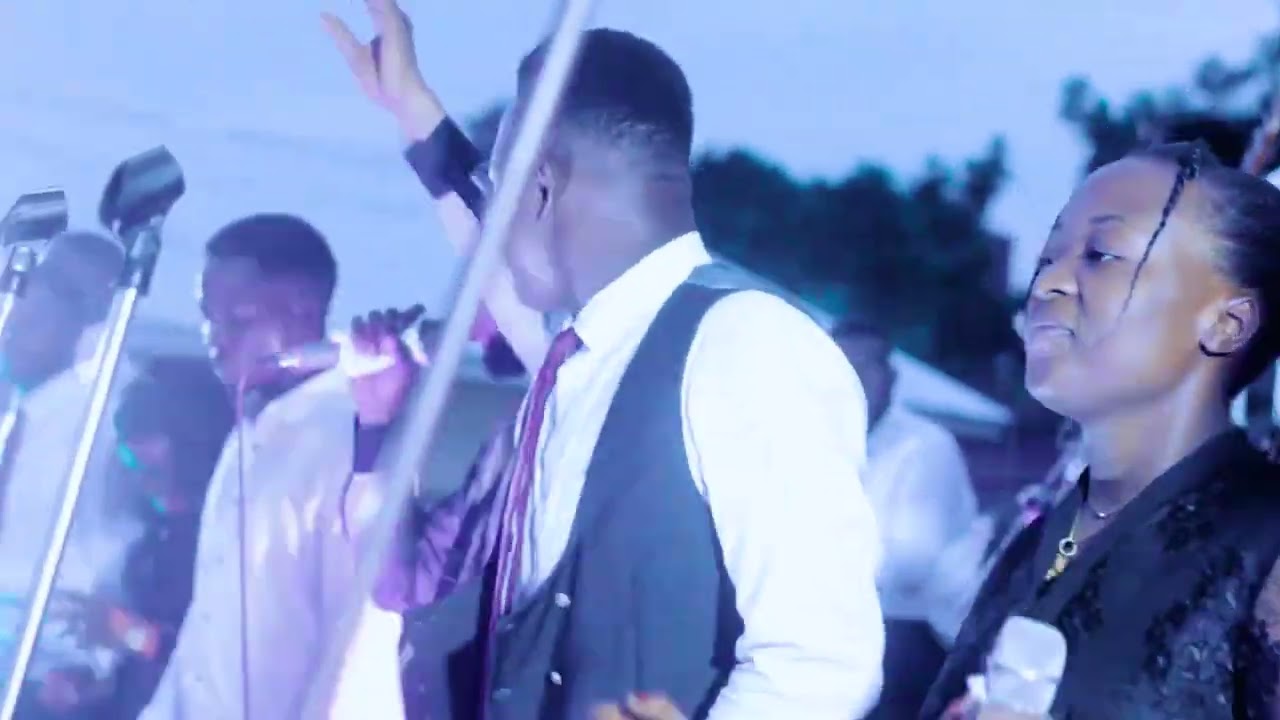 Bua kuja mbua kuja partie 2 . OJC toujours