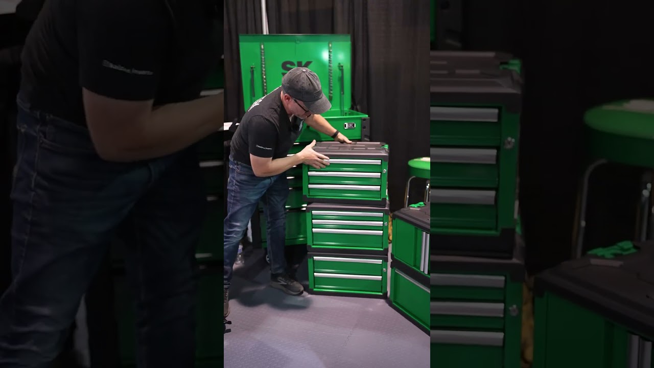 НОВЫЕ модульные штабелируемые инструментальные ящики SK &mdash; SEMA 2023