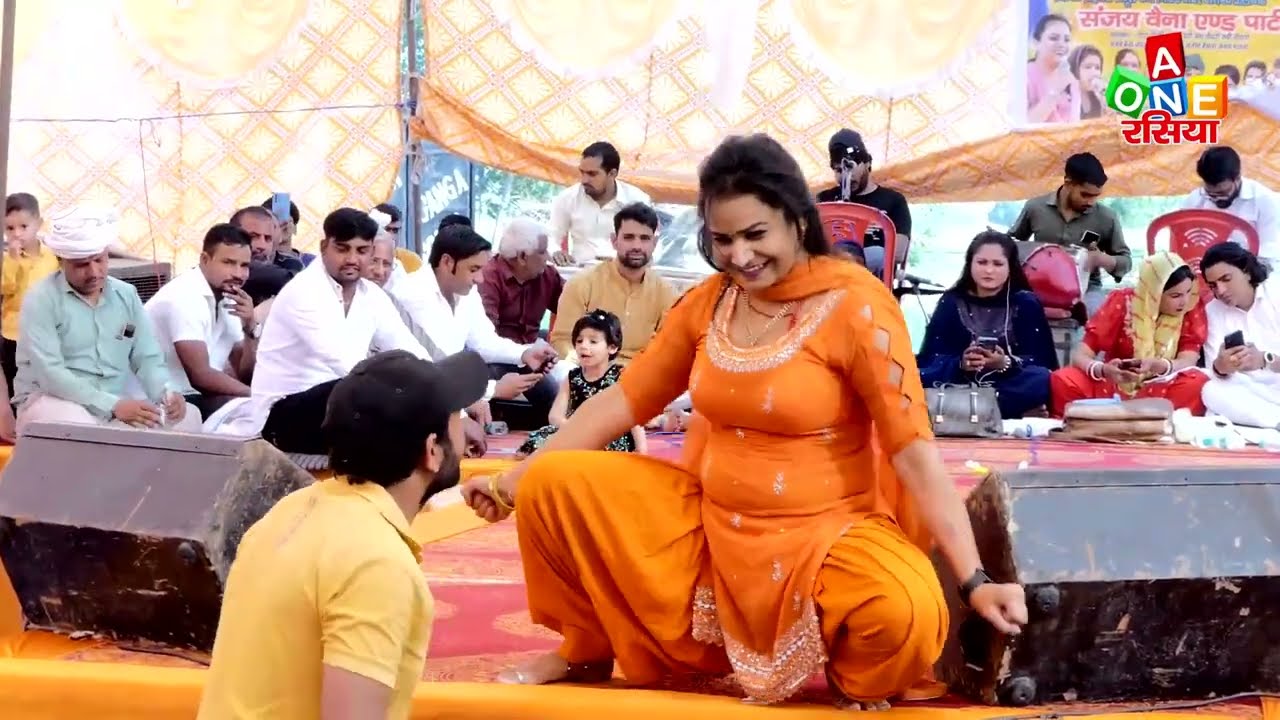 नेहा चौधरी के डांस पर फ़िदा हुआ टोपी वाला | देहाती डांस | Haryanvi Dance | Dance 2024 | A One Rasiya