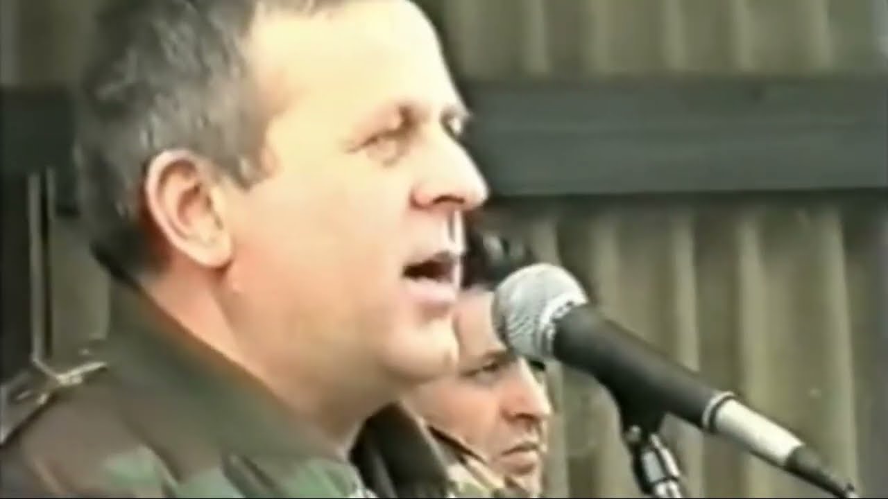 General Rasim Delić u posjeti Izetu Naniću i 505. Viteškoj Brigadi (09/1993)