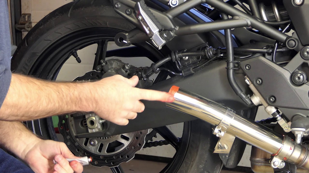 Delkevic Exhaust Installation on the Versys 1000