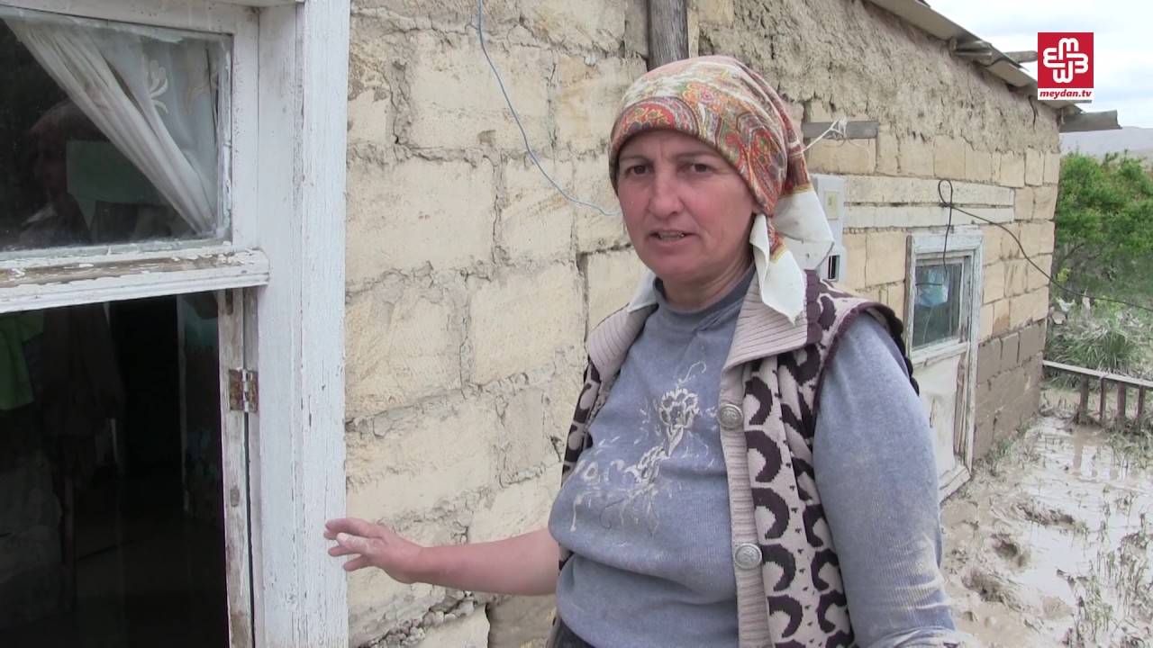 Sel suları kəndliləri evsiz qoydu