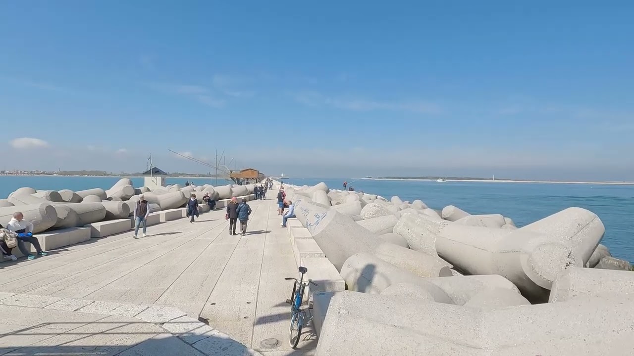 La Diga di Sottomarina e - Chioggia - con la colonna Sonora degli ZAMPOGNARIVENETI