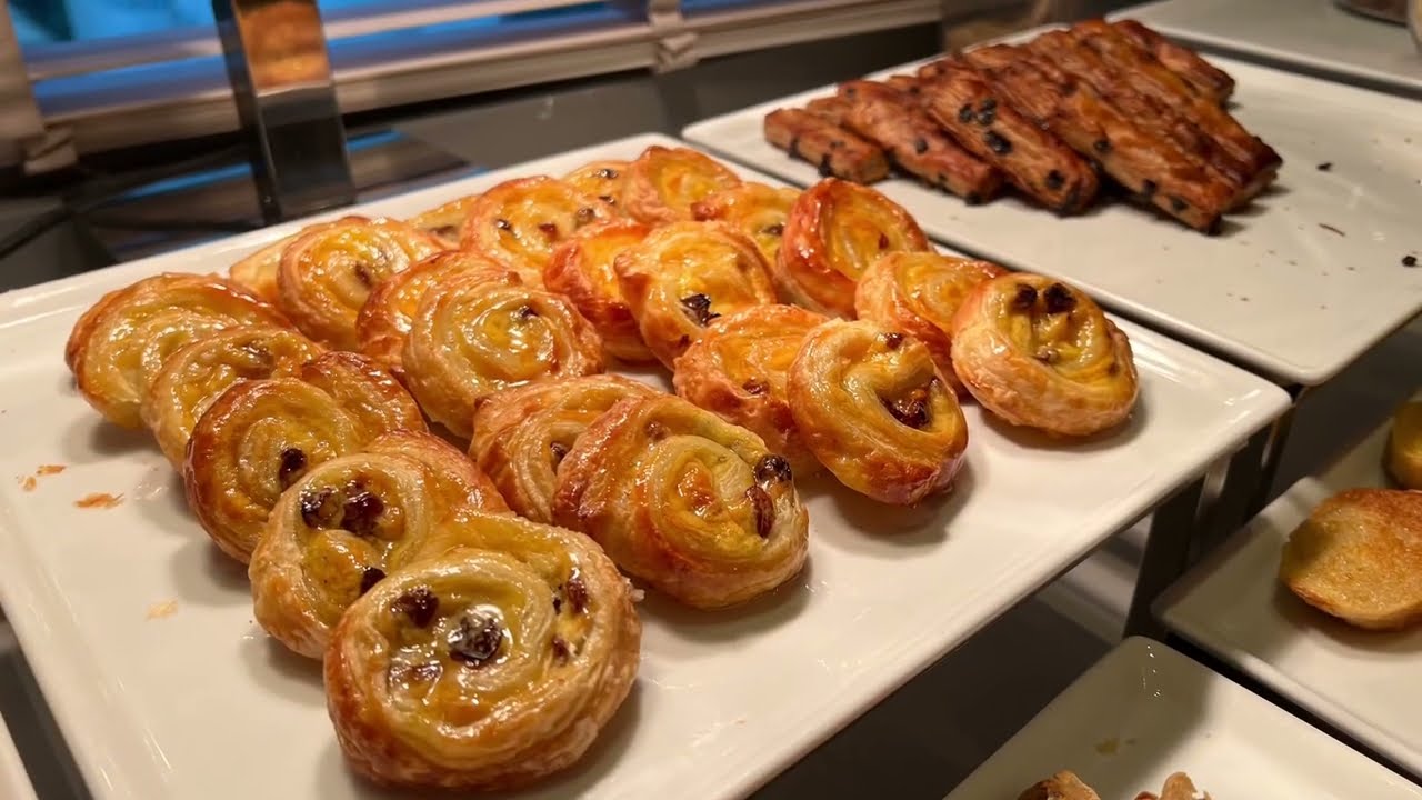 Bangkok, Thailand: Hyatt Place Breakfast Walkthrough
