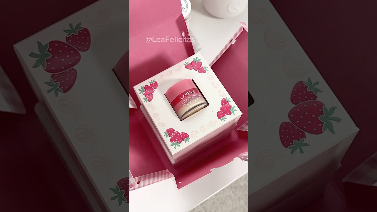 strawberry shortcake 🍰🍓 lip mask from @LANEIGE_US #skincare #laneige #unboxing #preppy #shorts