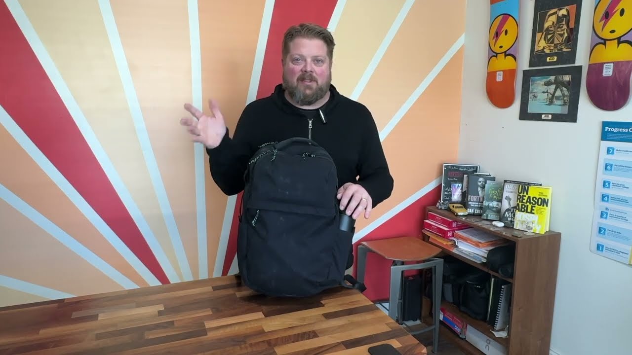 Pakt 22L Everyday Backpack full pack out and review.