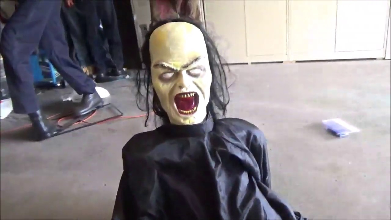 Spirit Halloween Tekky Toys Ressurection Mary Animatronic
