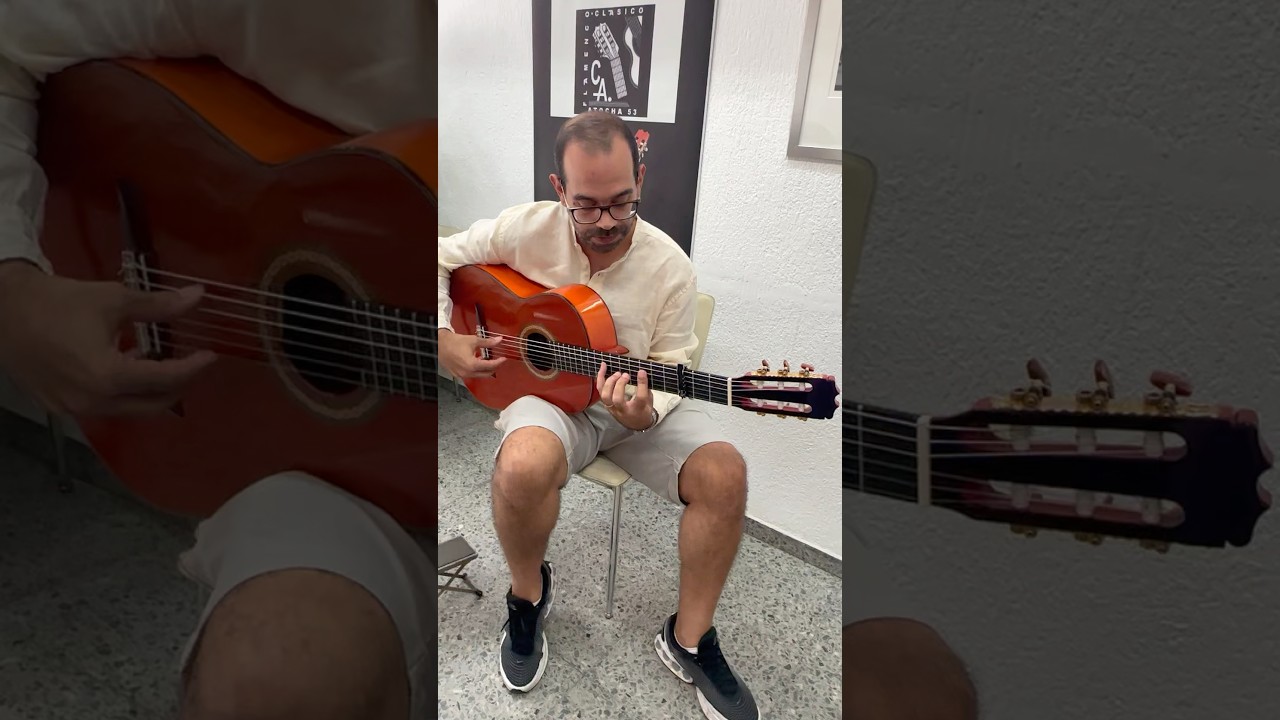 Javier Conde - guitarra modelo 1 cipr&eacute;s con tapa de cedro 🤎 #livemusic