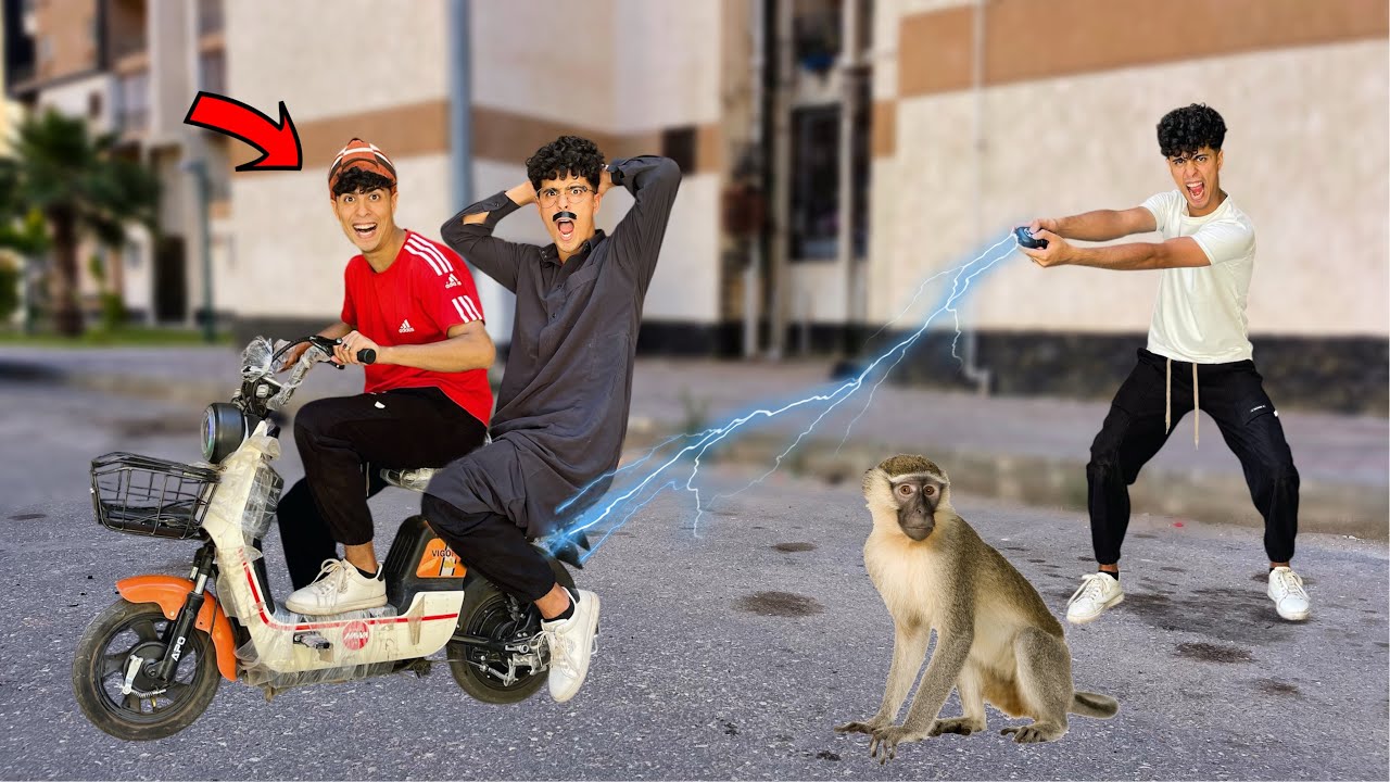 لما تلاقي ريموت سحري وتحقق بيه كل احلام ابوك واخوك الصغير وتجبلهم مكنه بطه🛵😂