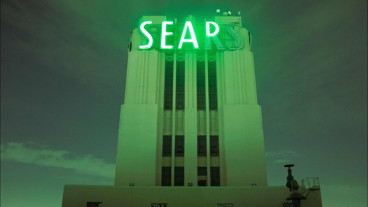 EXPLORING THE SEARS TOWER IN LOS ANGELES (PART 2)