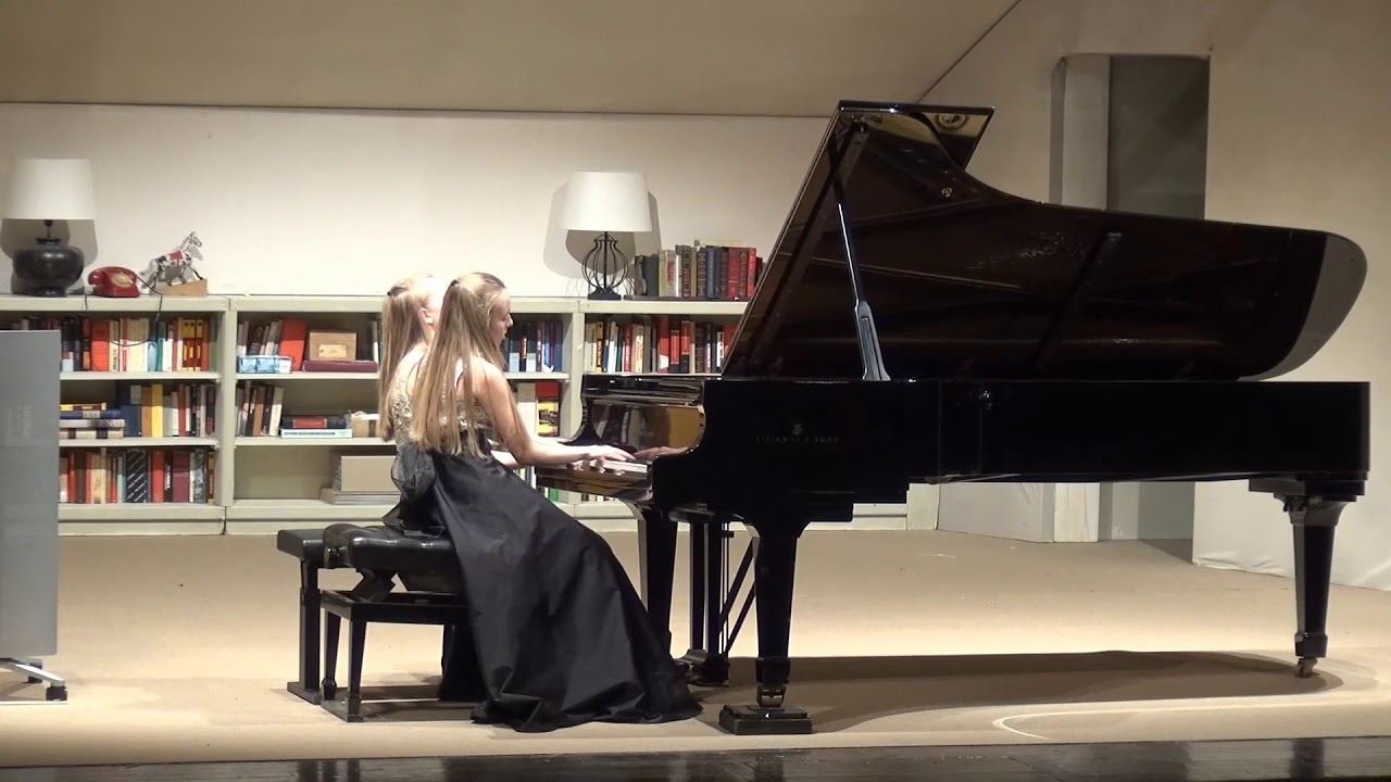 Mendelssohn Allegro brillante op. 92 - Beatrice and Eleonora Dallagnese