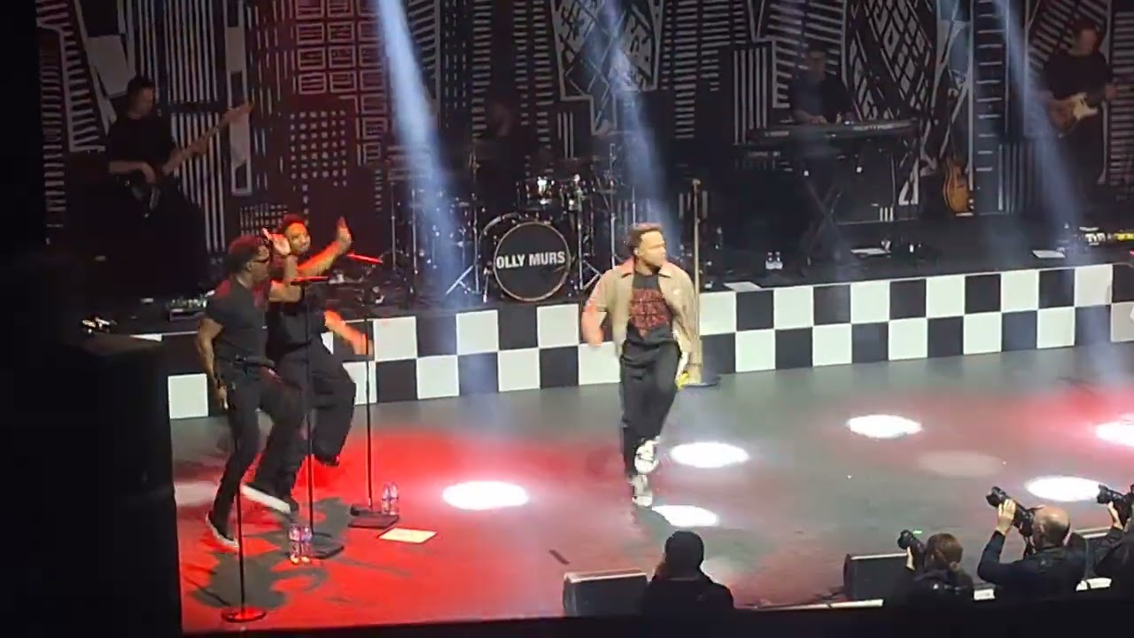 Olly Murs - Knees Up (One Night Only, Kentish Town Forum, London, 08.12.2025)