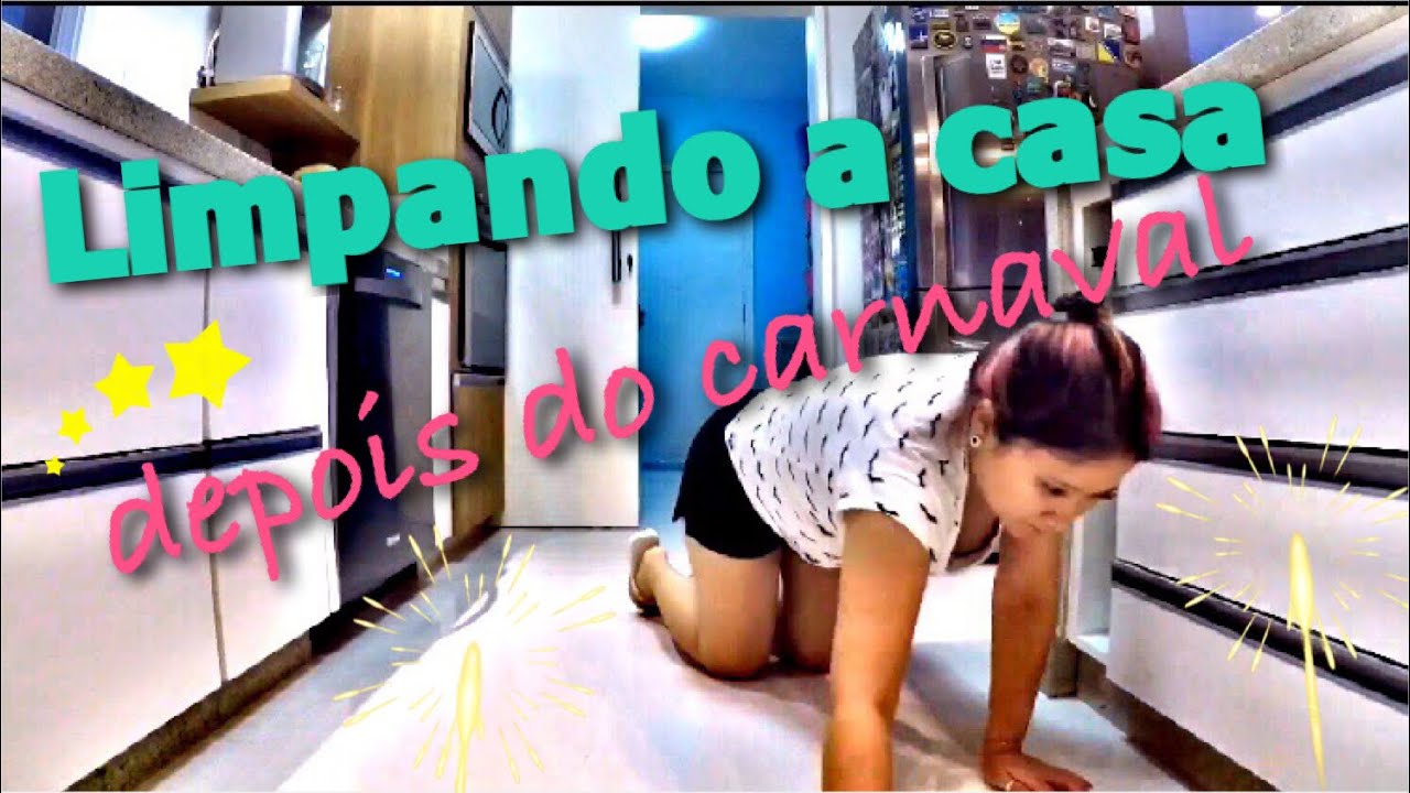 Limpando a casa depois do carnaval