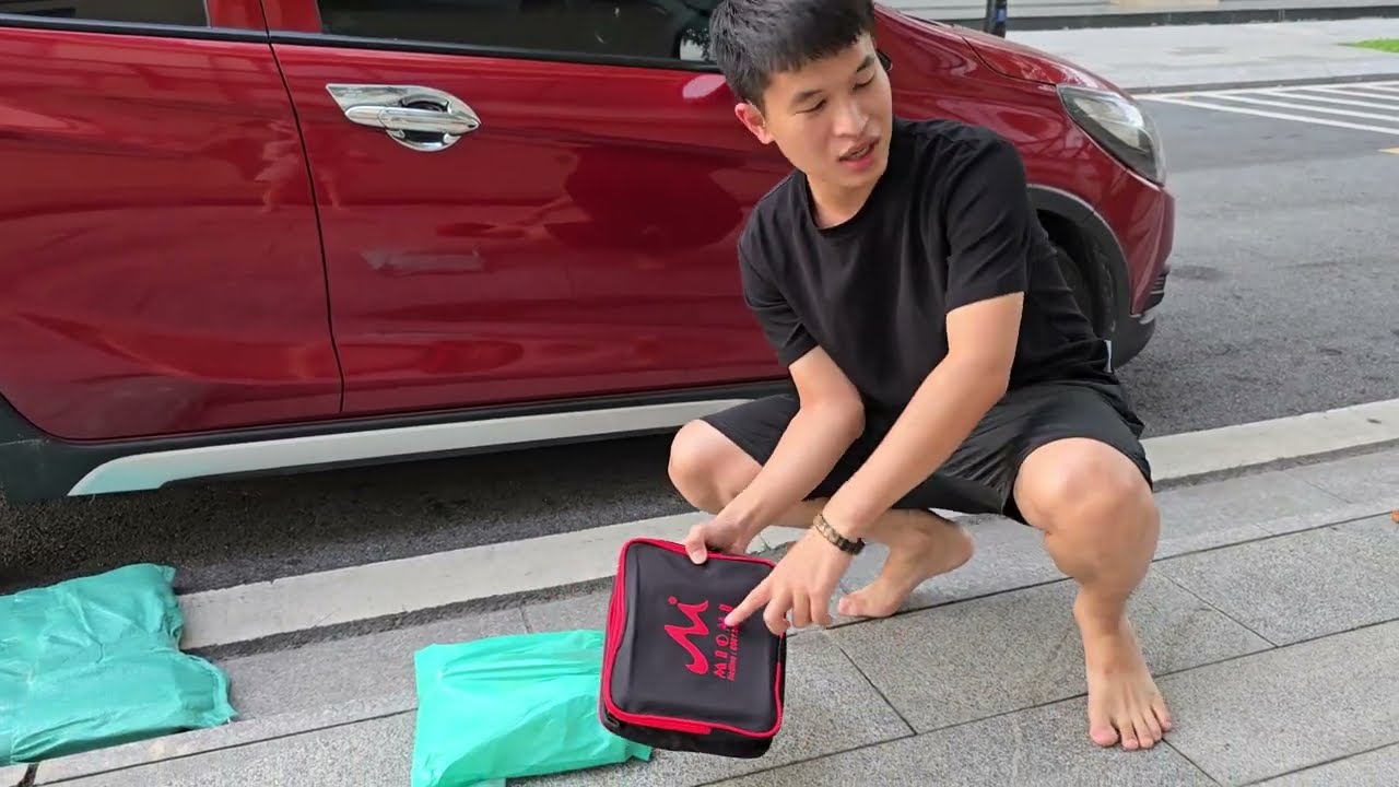 Tại Sao Nên Dùng Bơm Lốp Tẩu Sạc Thay Vì Bơm Pin? Review Máy Bơm Lốp 250K Cực Khỏe #bomlopoto