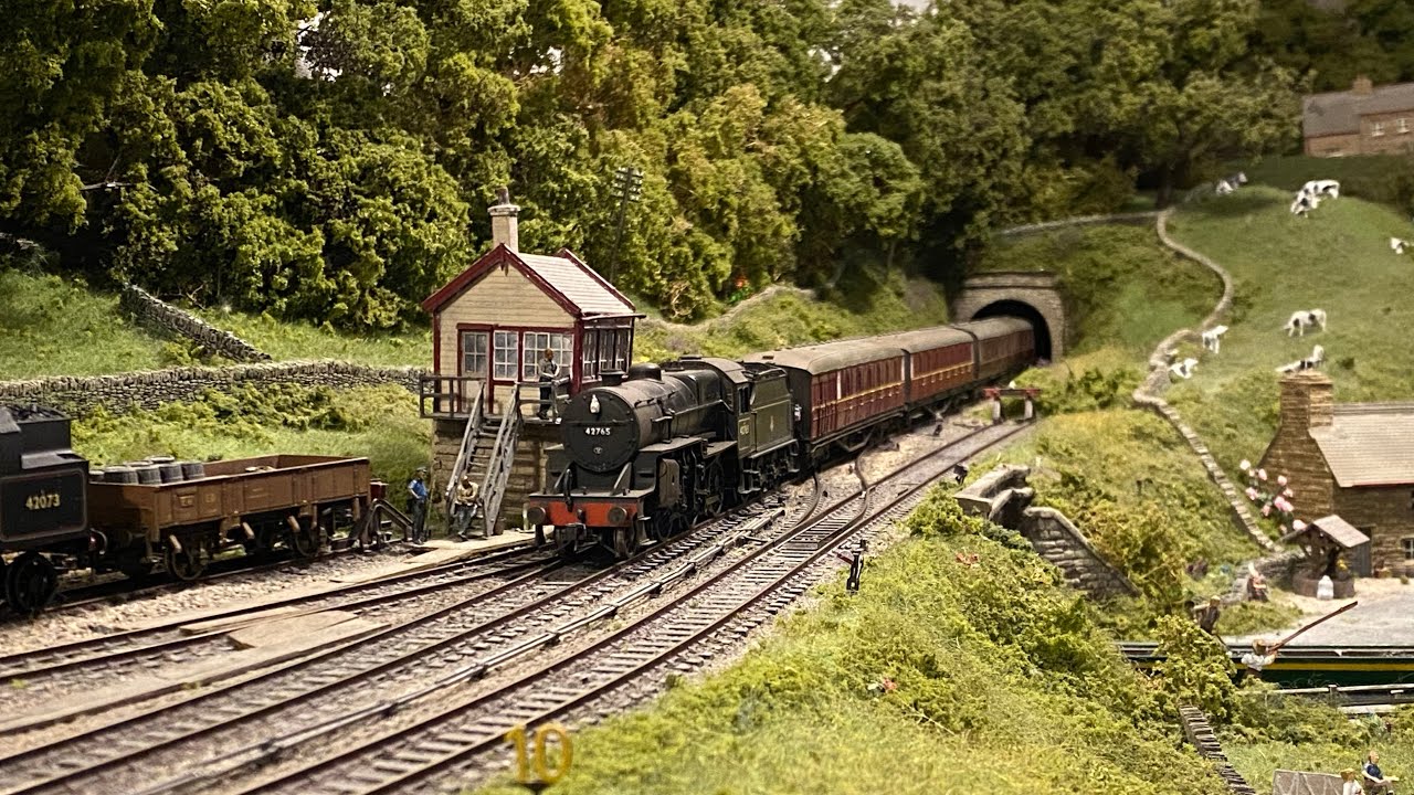 Midland Marvels on the Yorkshire Dales Model Railway 