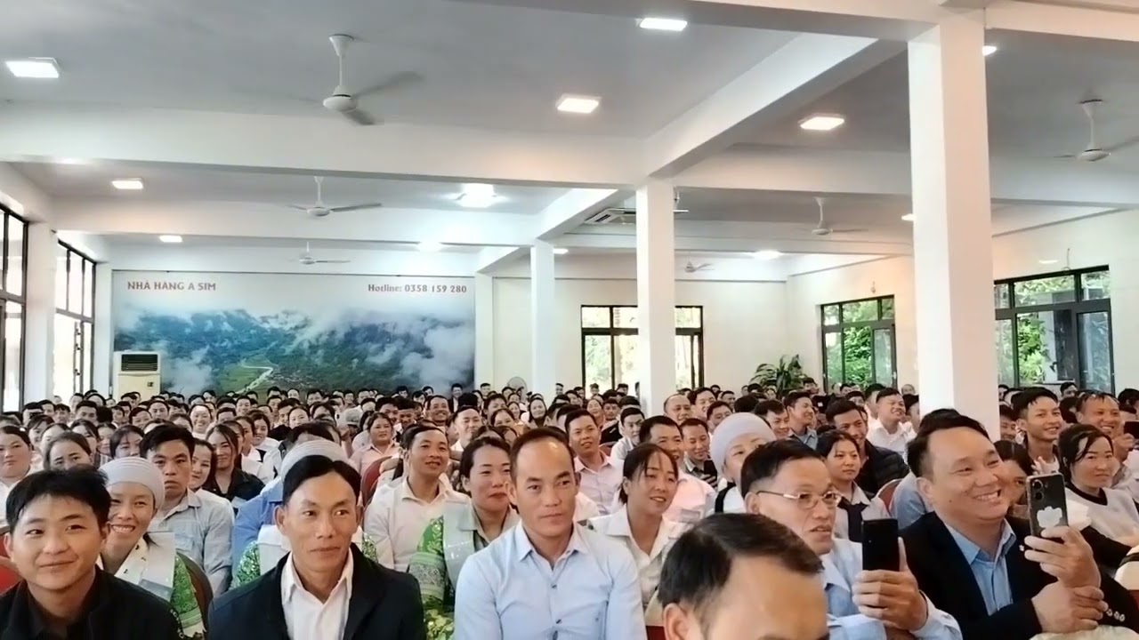 Qhuas luag los yuav tau rov los qhuas yus thiab thiaj yuav tuaj zog.