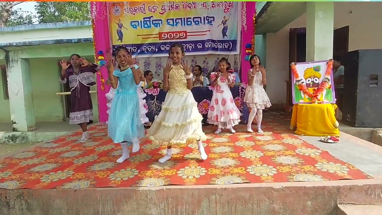 ଇଟିକିଲି ମିଟିକିଲି#itikili mitikili song#SchoolAnnualFunction#groupdance#function group dance#Ama#Govt