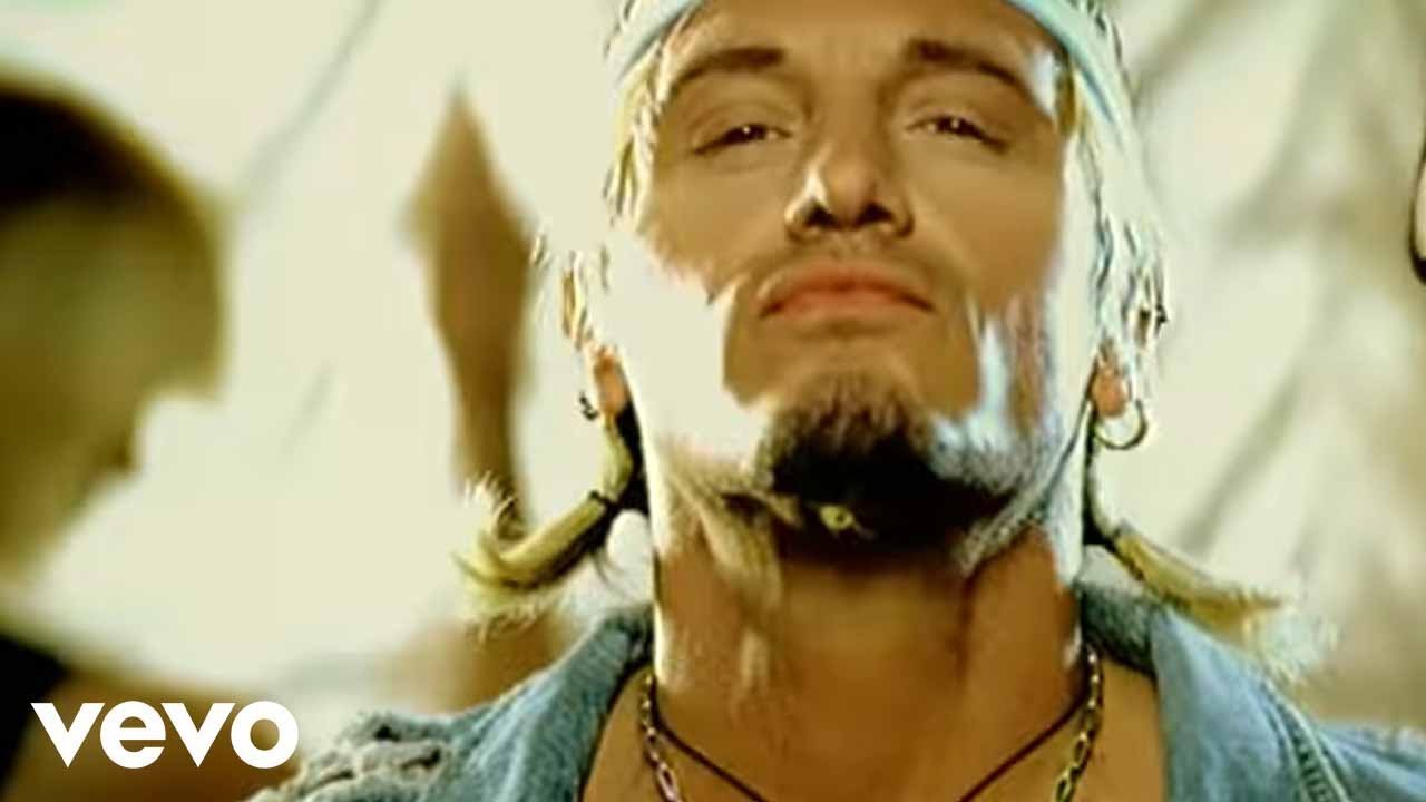 Gemelli Diversi - Un Altro Ballo (videoclip)