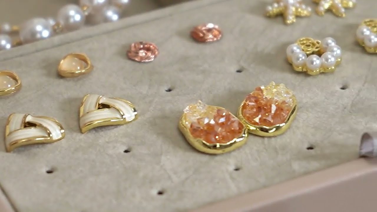 Unboxing the Most Expensive Jewelry Box (ft. Gentle White)
