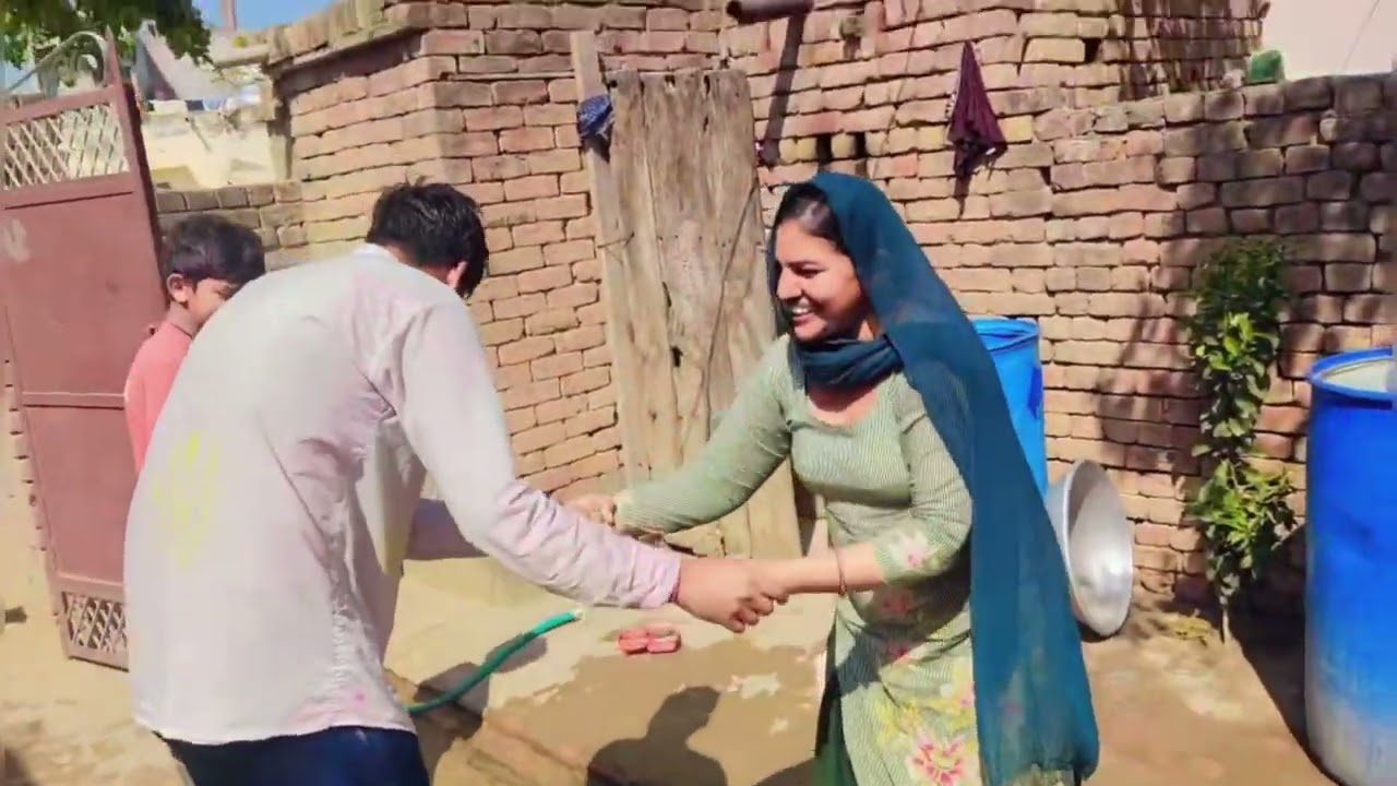 Veer ki pehli holi 🥳🥳🎉🎉#holi#trendingvideo #cutebaby 🥰🥰