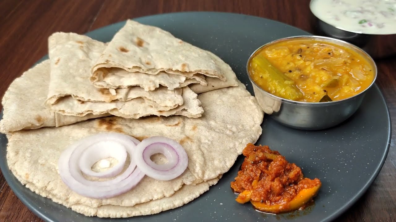 జొన్నరొట్టెలు ఈ టిప్స్ తో ఎవరైనాసరే సులభంగా చేసెయ్యొచ్చు| Jonna Rotte in Telugu|Jowar Roti in Telugu