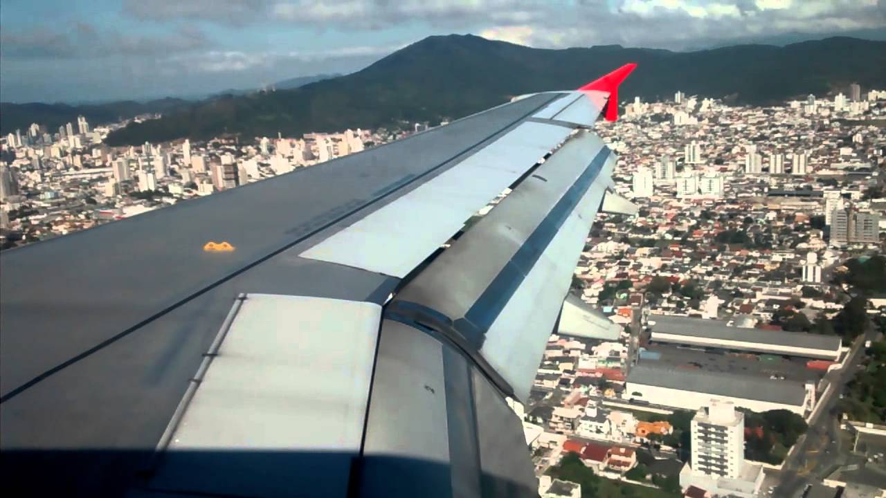 Pouso no Aeroporto de Internacional Navegantes SBNF