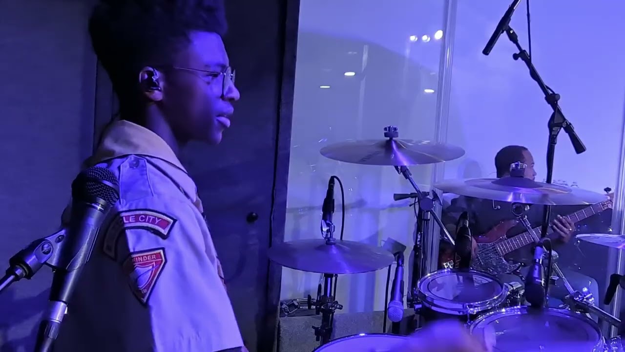How excellent P&W | Evan on drums at Miracle
