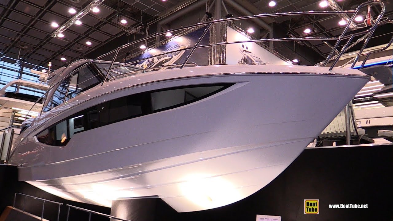 2018 Galeon 335 HTS Motor Yacht - Walkaround - 2018 Boot Dusseldorf Boat Show