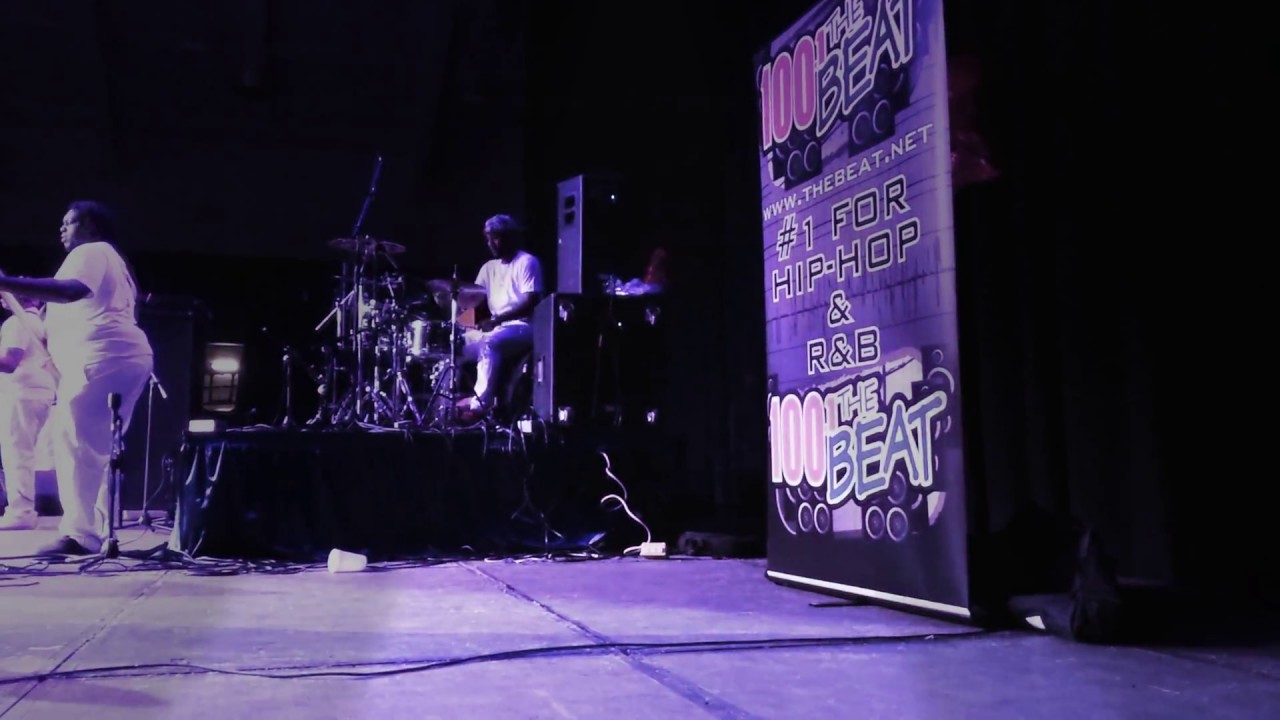 Donnie Ray Ft. Funk Nation Band (Pop That Thang) live Monroe Louisiana May 13. 2017