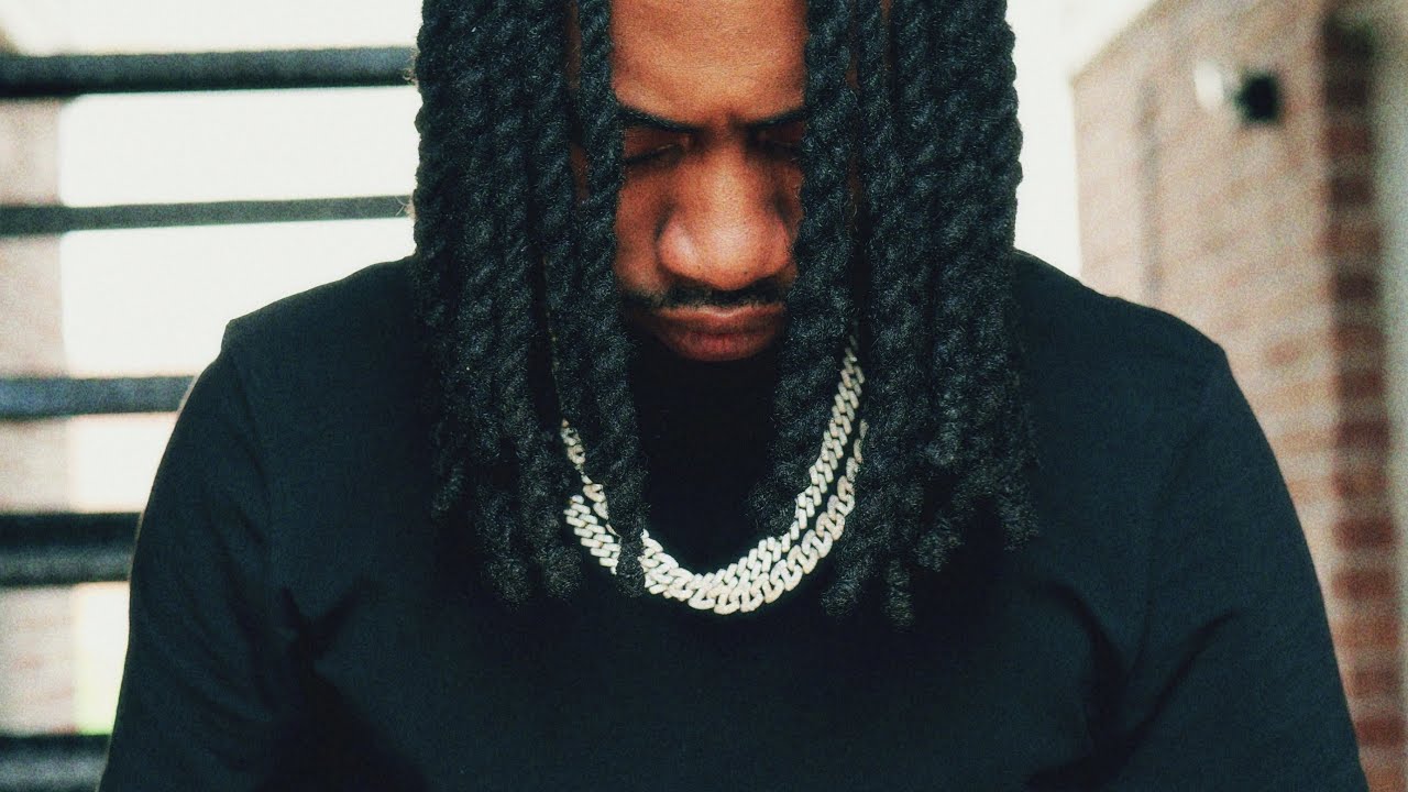Banks DaYoungan - Got Me Motivated ( Official Video ) 