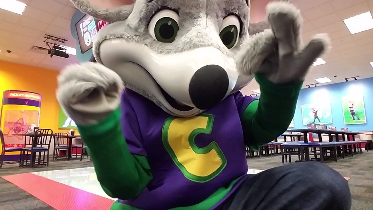 Happy Dance 2017 | Chuck E. Cheese