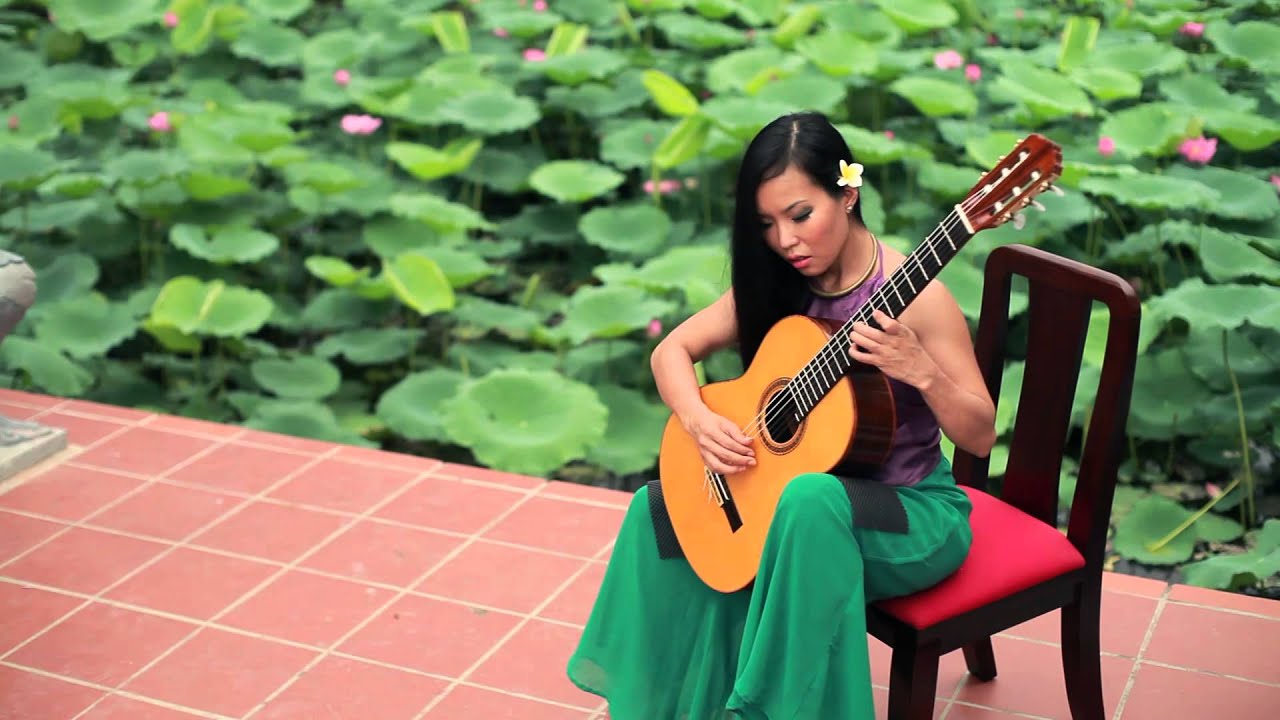 Lê Thu - Lới Lơ [Acoustica Studio Music]