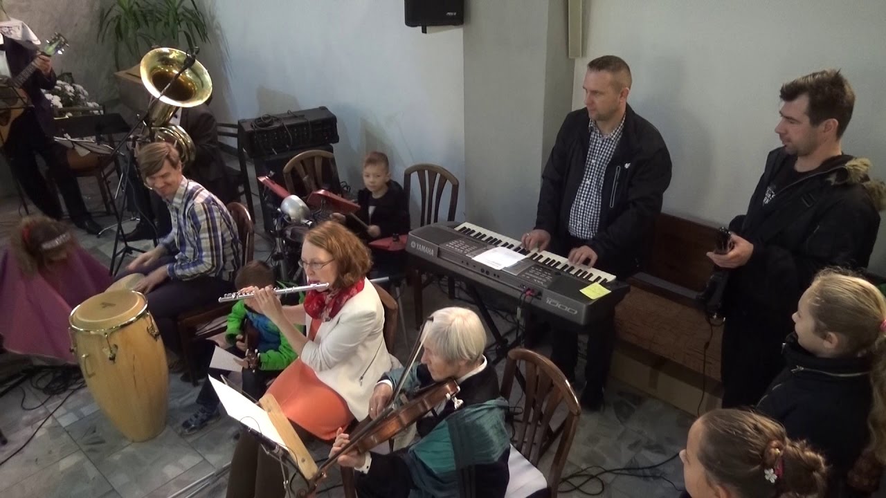 Wszyscy ludzie klaszczą w dłonie - schola Duszki (23.10.2016)