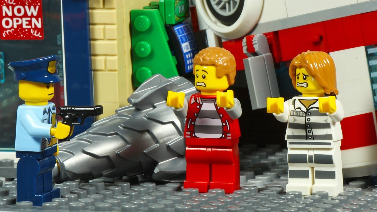 Lego City Police Station Ambulance Prison Break