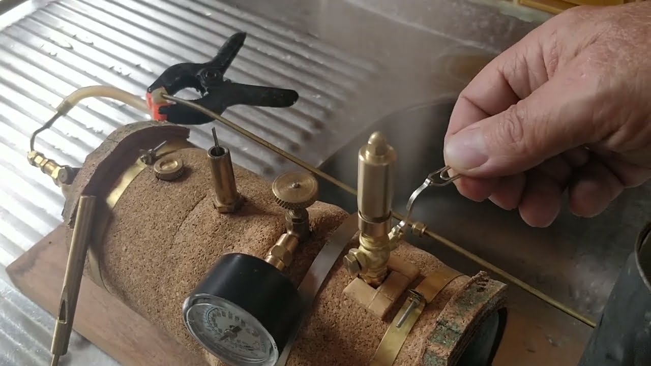 Test sifflet cloche (bell whistle) #microcosm  JW - #vapeur  vive / Live #steam  / #dampf  RC