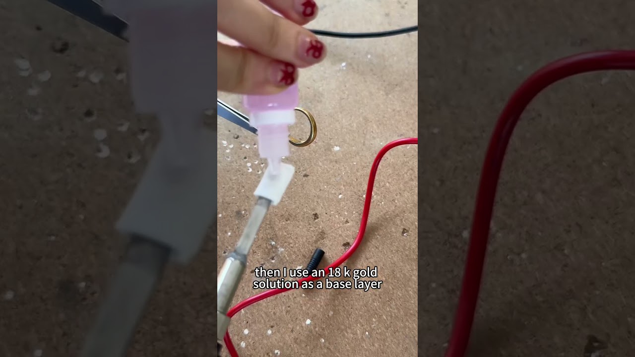 💅Turning silver into gold: My first electroplating experiment 🔑⁠