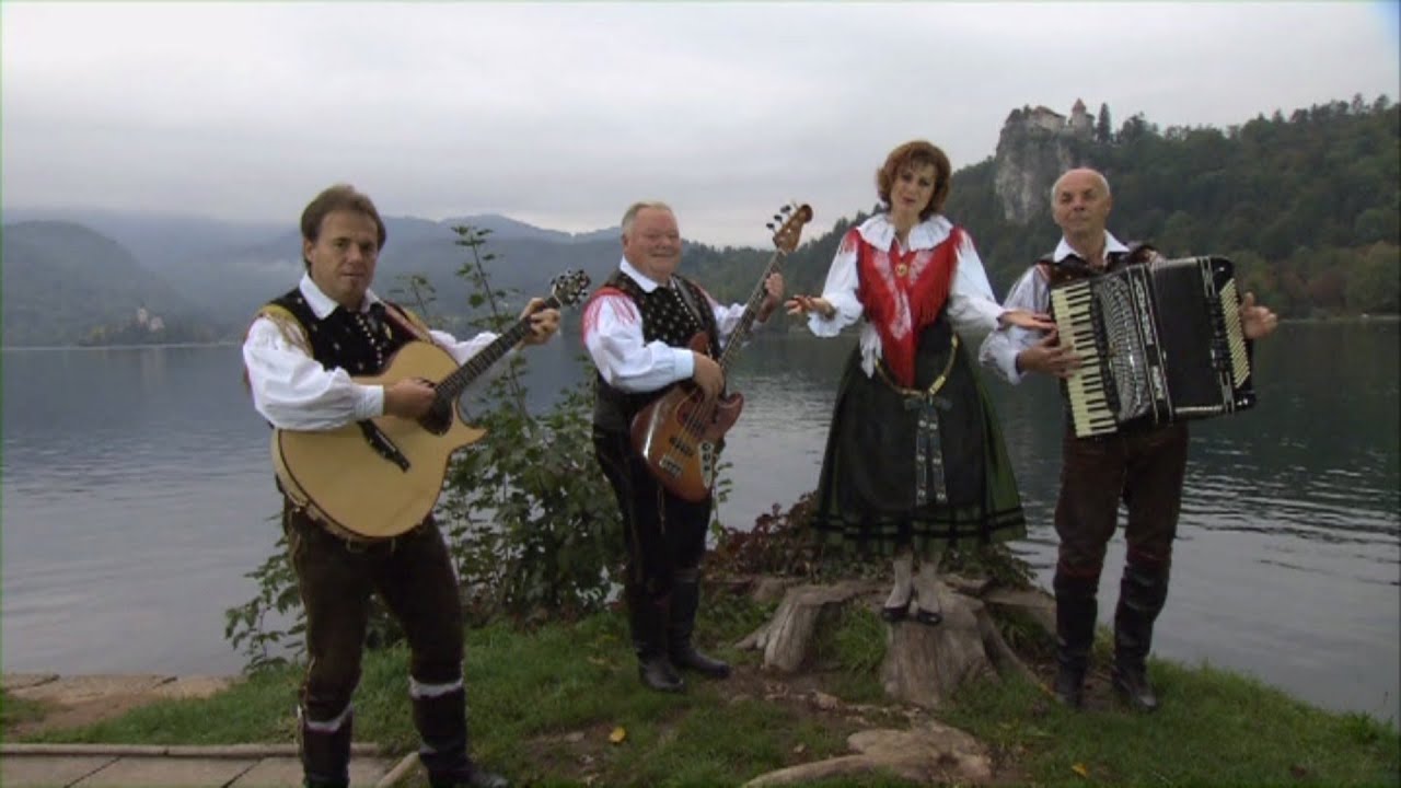 Alpenoberkrainer - Rosen im Wind